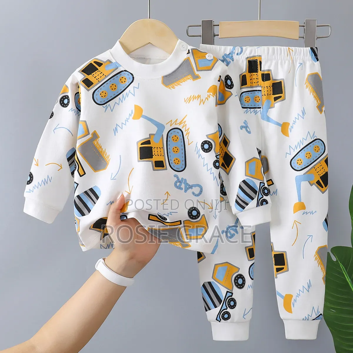 Pure Cotton 2 Piece Pyjamas/Sleepwear