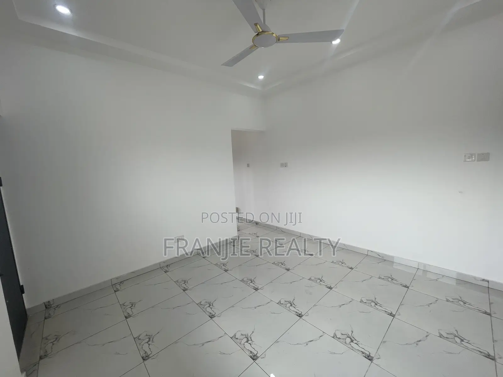 1bdrm Apartment in Franjie Realty, West Hills Mall Area for rent