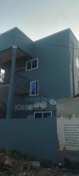 1bdrm Apartment in Anigyekrom Opekuma, Opeikuma for rent