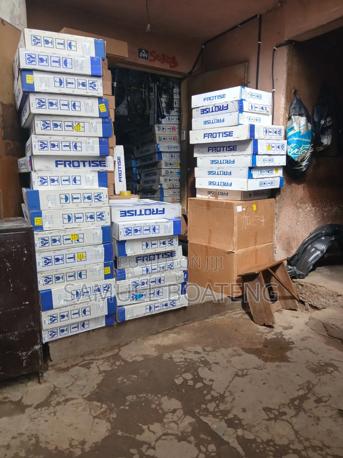All Cars of Toyota Radiator Tanks Brand New Is Available Here