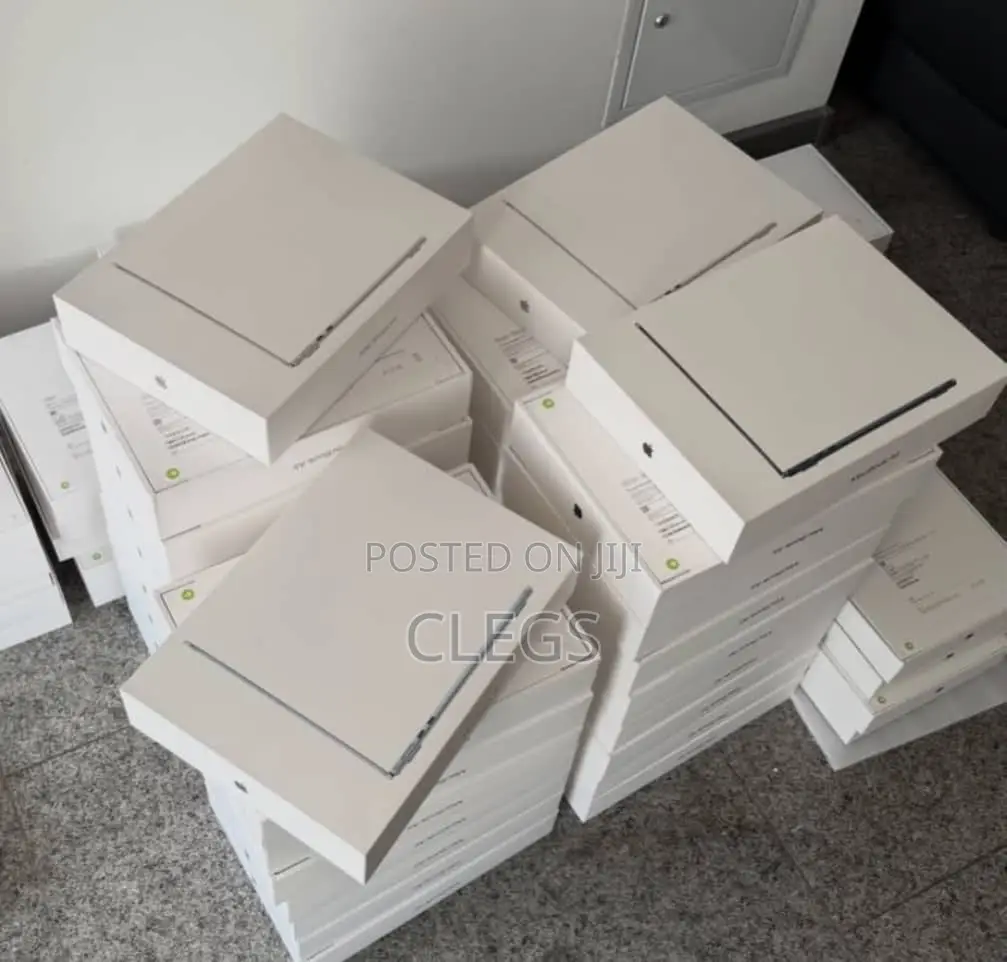 New Laptop Apple MacBook Air 2025 M4 16GB Apple M4 SSD 256GB