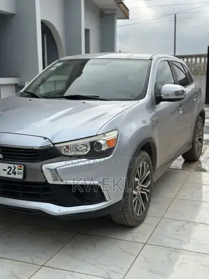 Mitsubishi Outlander 2017 Silver