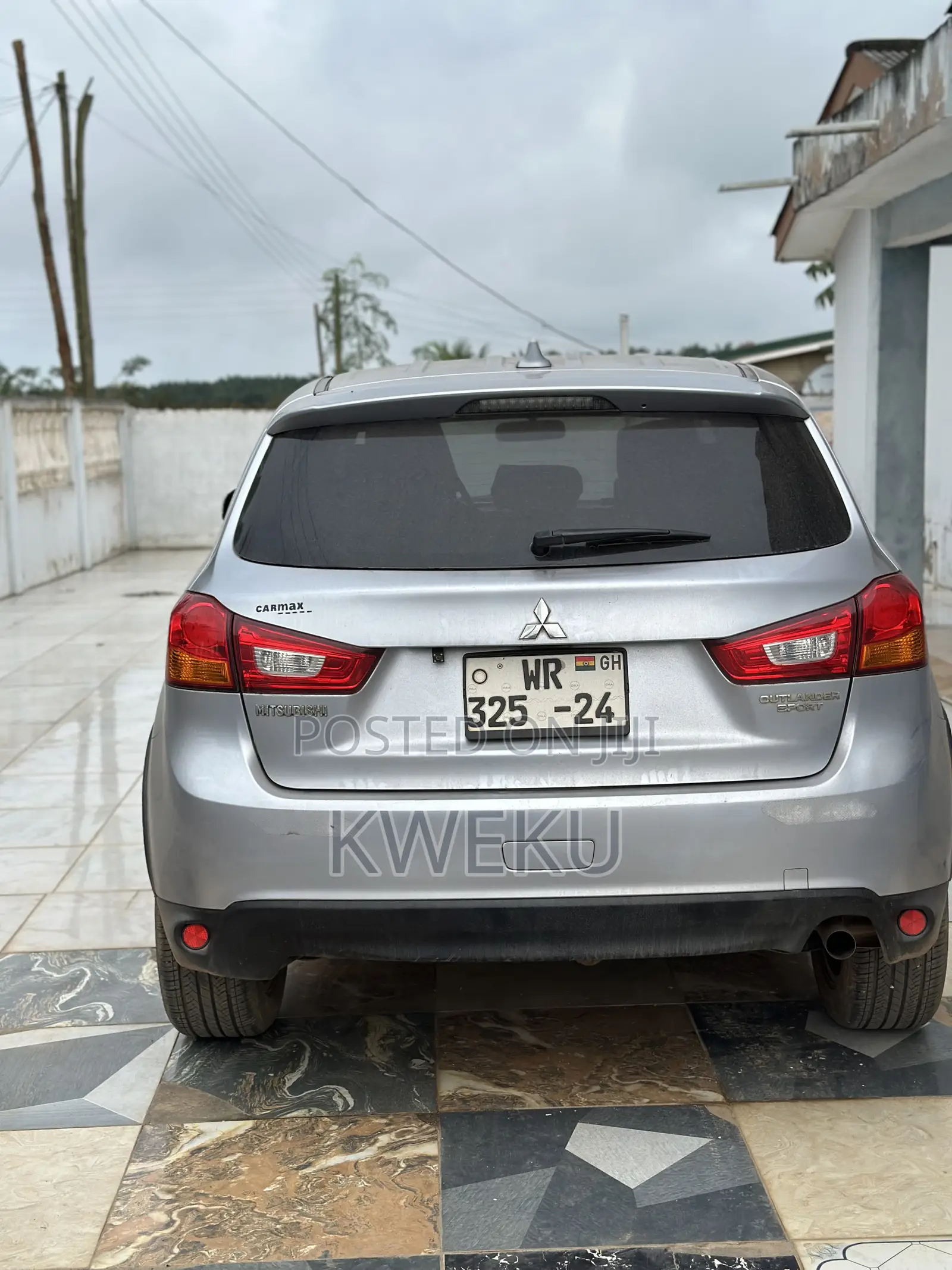 Mitsubishi Outlander 2017 Silver