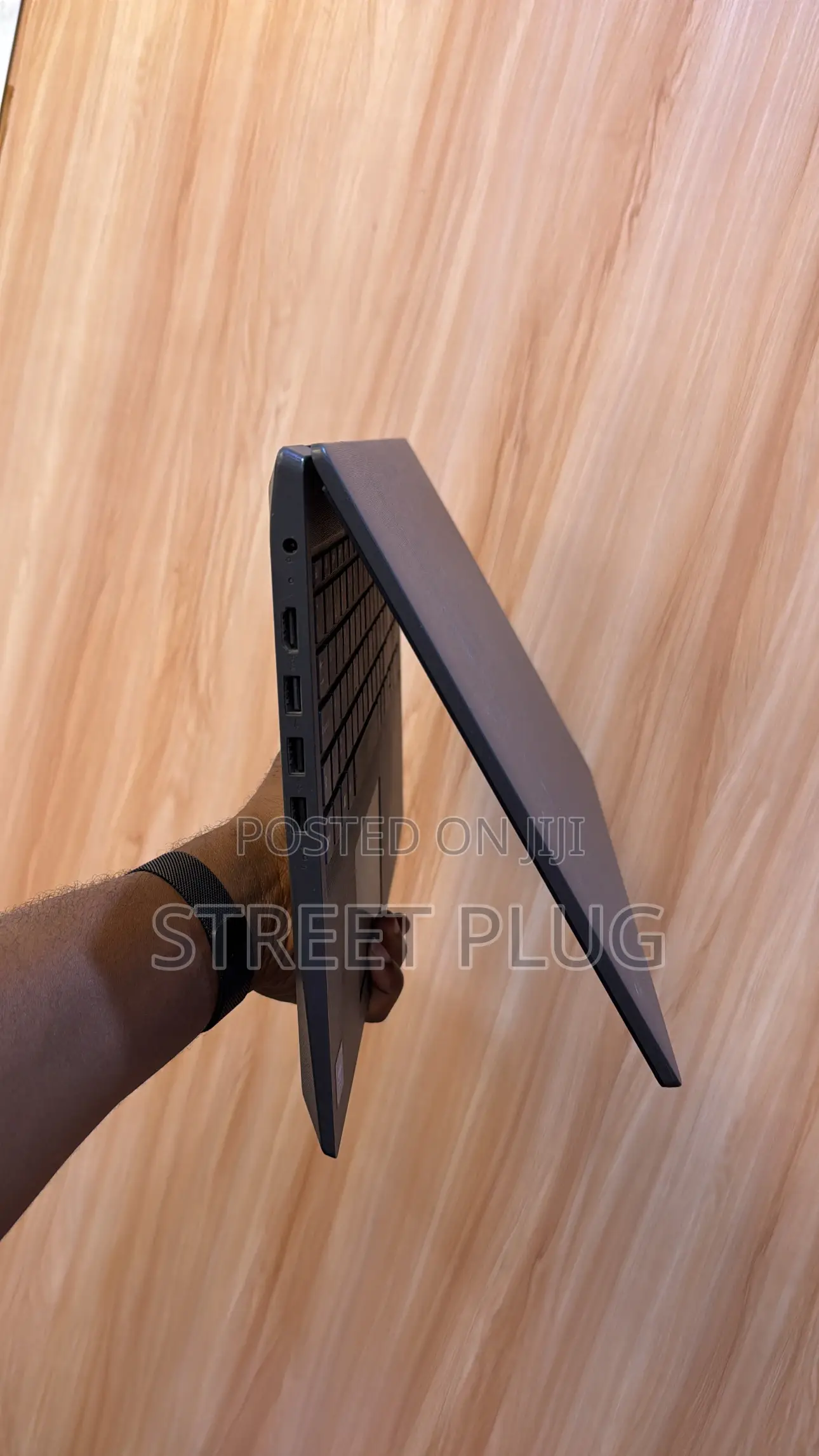 Laptop Lenovo V15 4GB Intel SSD 256GB