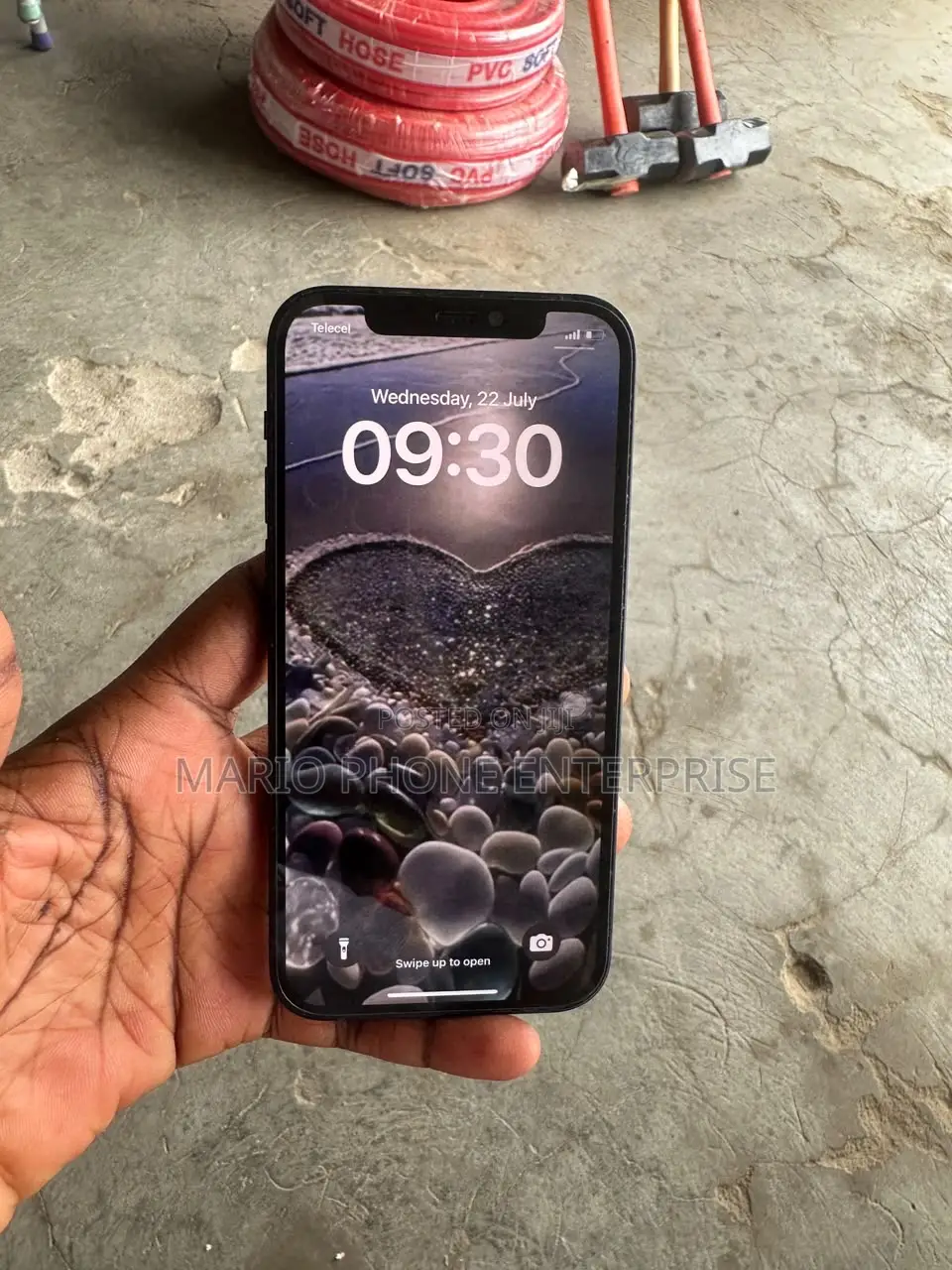 Apple iPhone 12 64 GB Black
