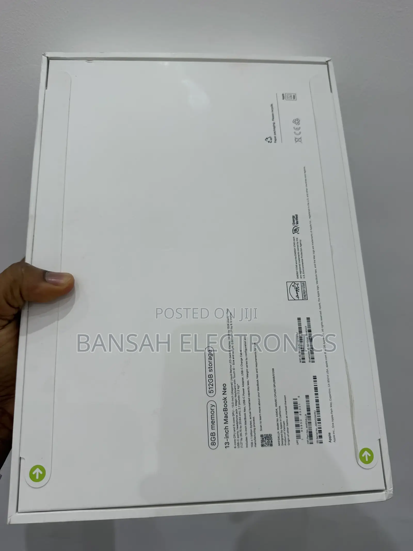 New Laptop Apple MacBook 8GB SSD 512GB