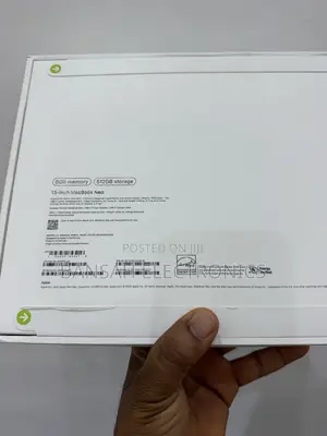 New Laptop Apple MacBook 8GB SSD 512GB