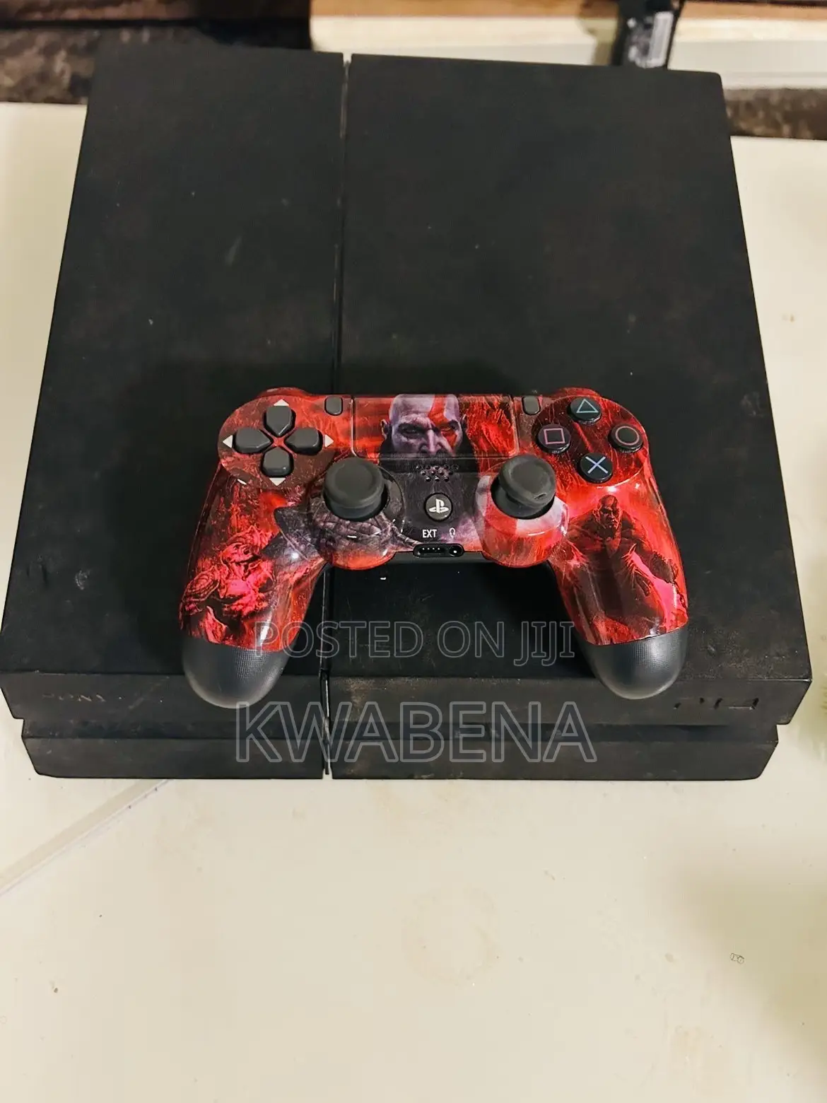 Sony PlayStation 4