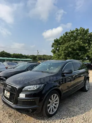 Audi Q7 2013 Black