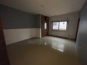 3bdrm Apartment in Franjie Realty, West Hills Mall Area for rent