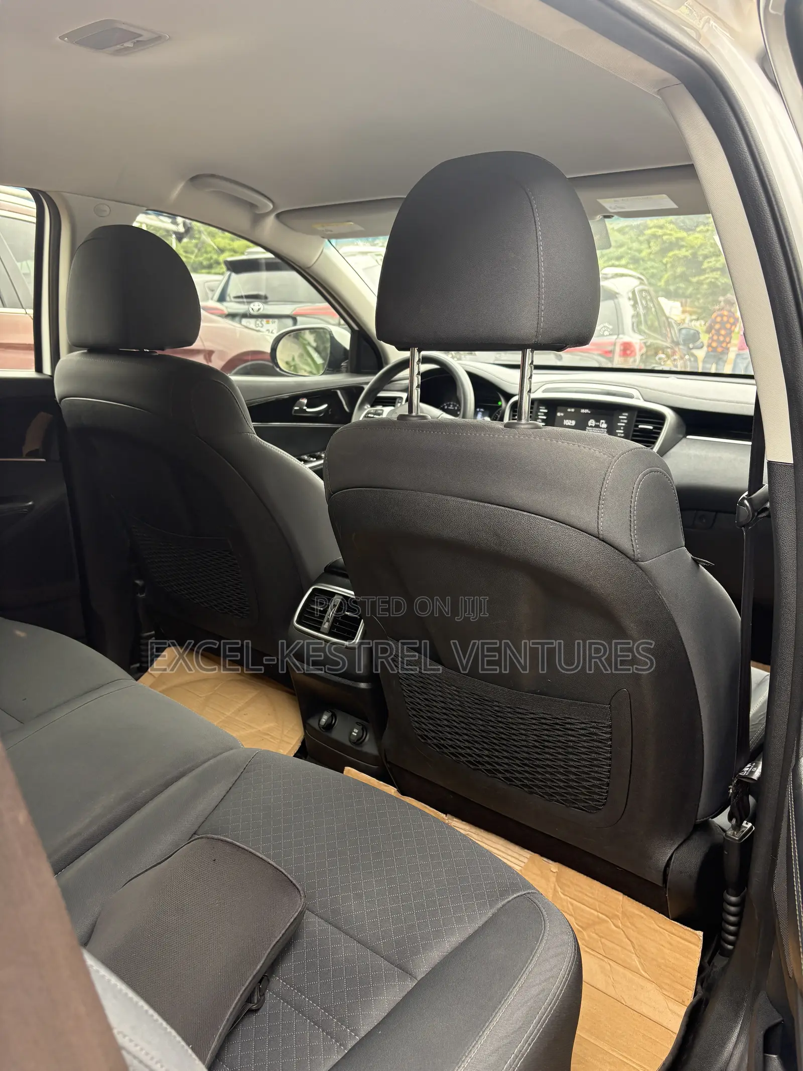 Kia Sorento 2.4L LX FWD 2020 White