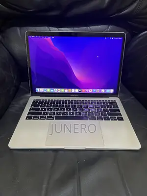 Laptop Apple MacBook Pro 2016 8GB Intel Core i5 SSD 256GB