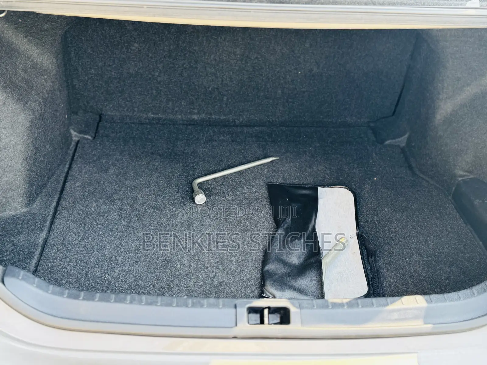 Toyota Corolla 2017 Gray