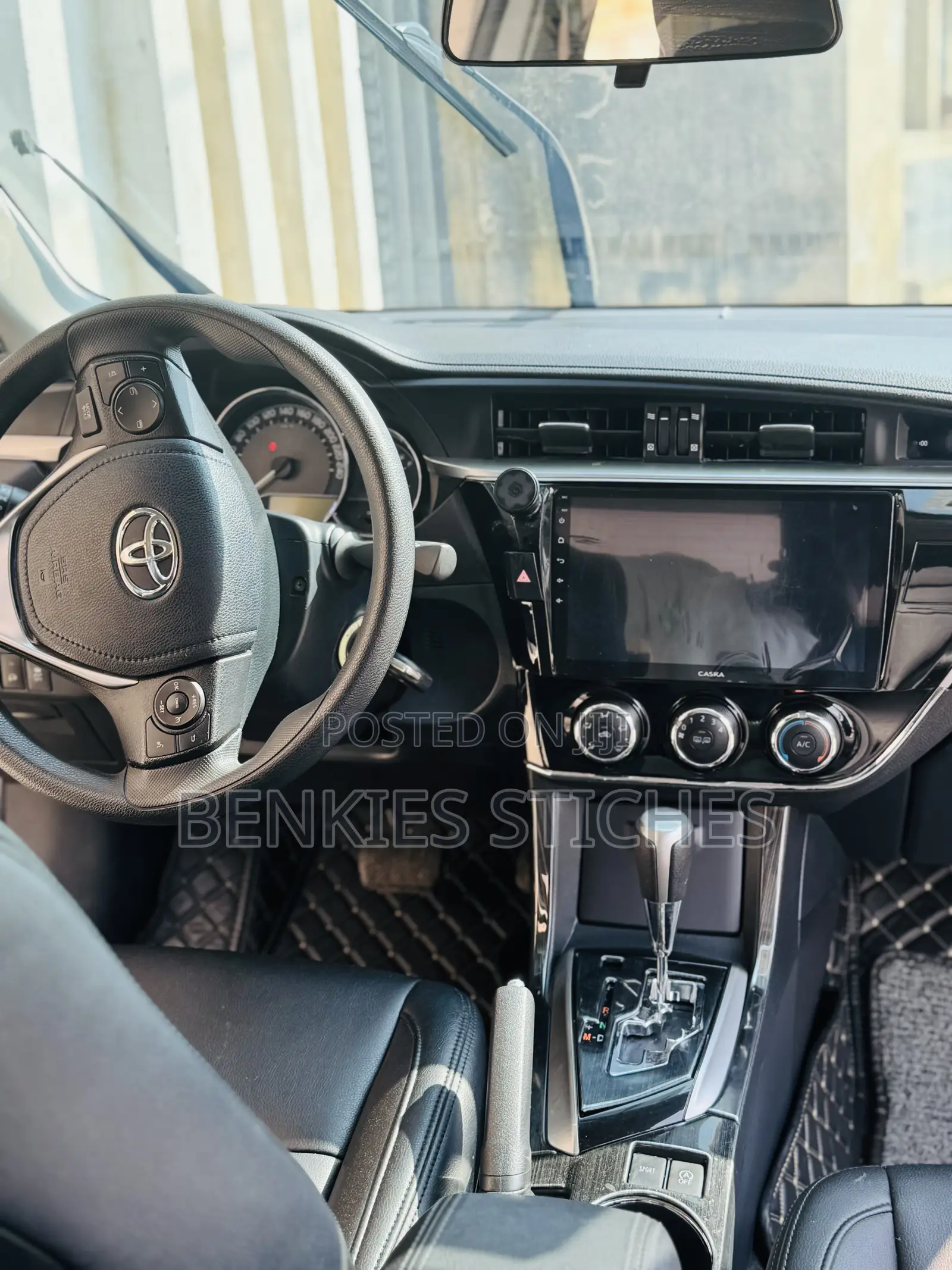 Toyota Corolla 2017 Gray