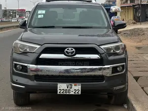 Toyota 4-Runner Limited 4dr 4x4 (4.0L 6cyl 5A) 2016 Silver