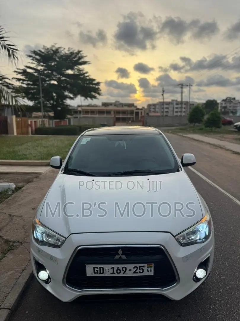 Mitsubishi Outlander Sport 2015 White