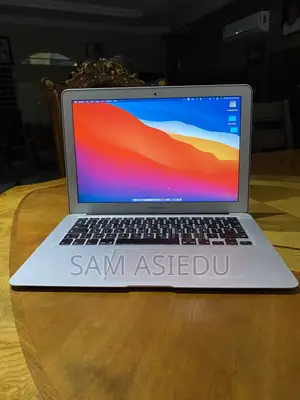 Laptop Apple MacBook Air 16GB Intel Core i7 HDD 128GB