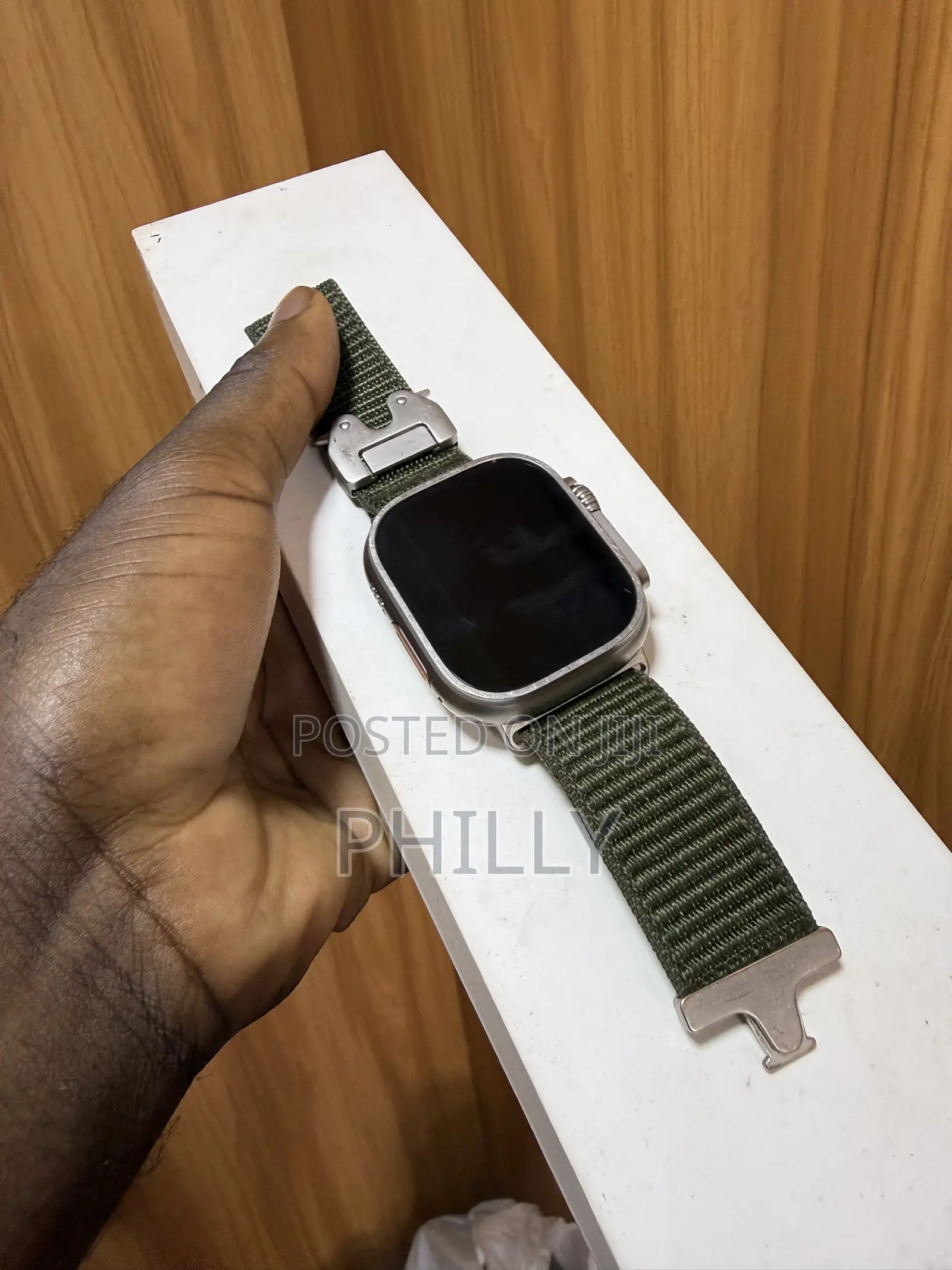 Apple Watch Ultra 2 49MM GPS LTE