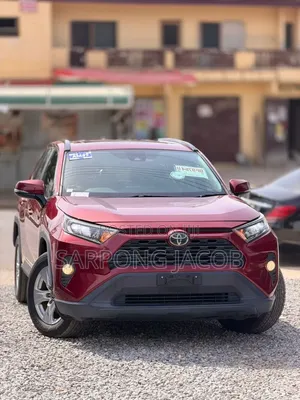 Toyota RAV4 2021 Red