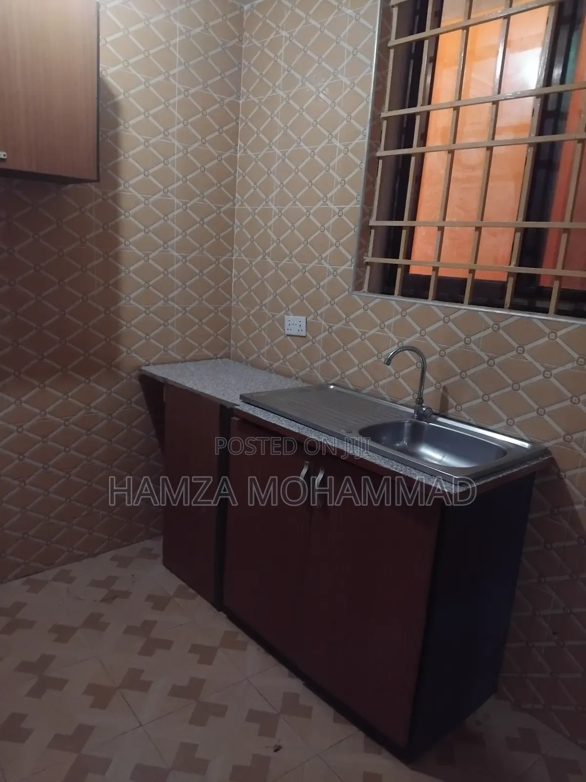 2bdrm Apartment in Hamza Estate, American House for rent