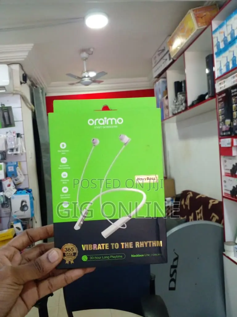 Oraimo Necklace Lite OEB-311 – 30 Hours Playtime
