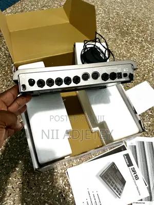 Alesis Sr18 High-Definition Drum Machine