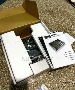 Alesis Sr18 High-Definition Drum Machine