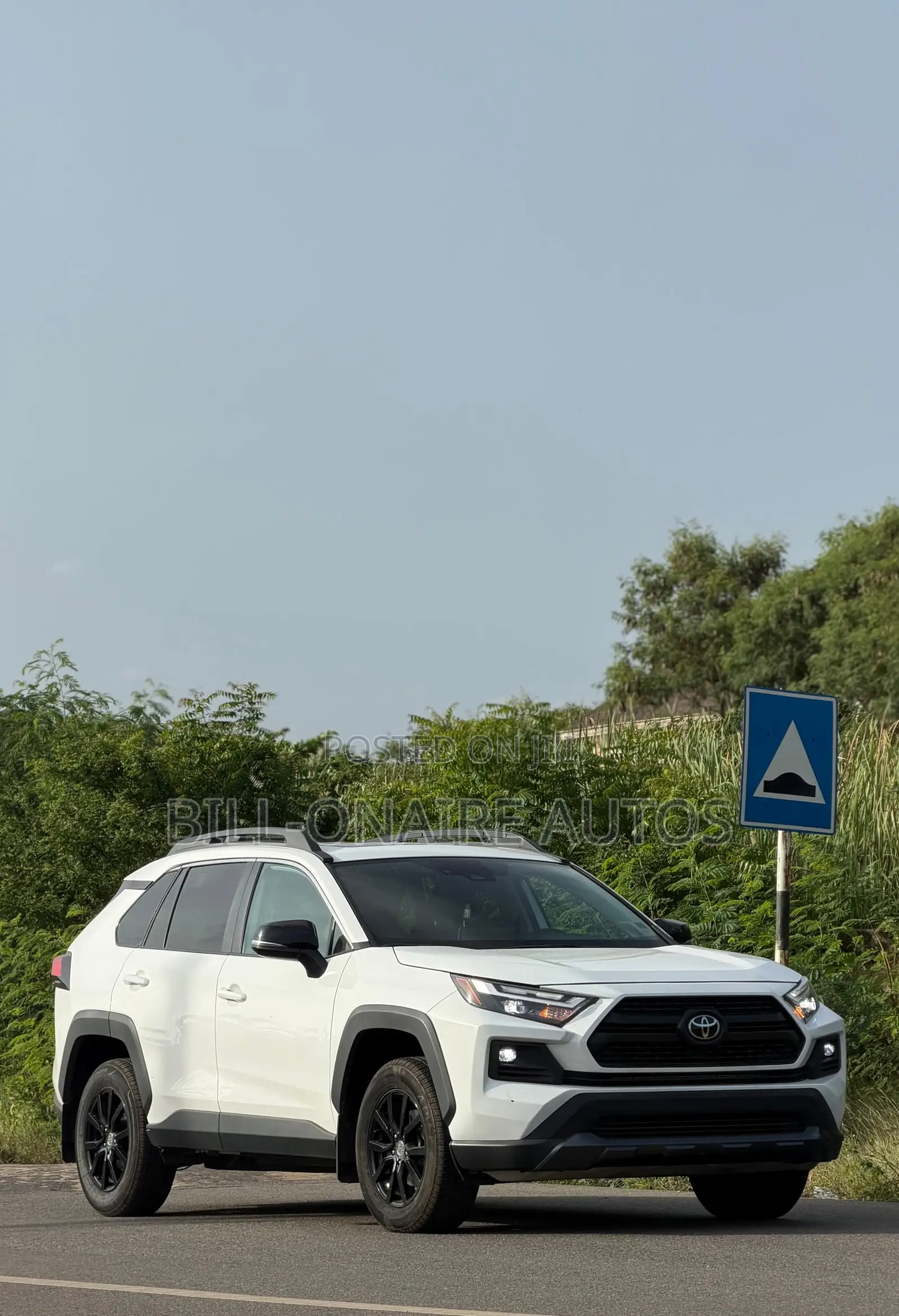 Toyota RAV4 TRD Off Road 2022 White