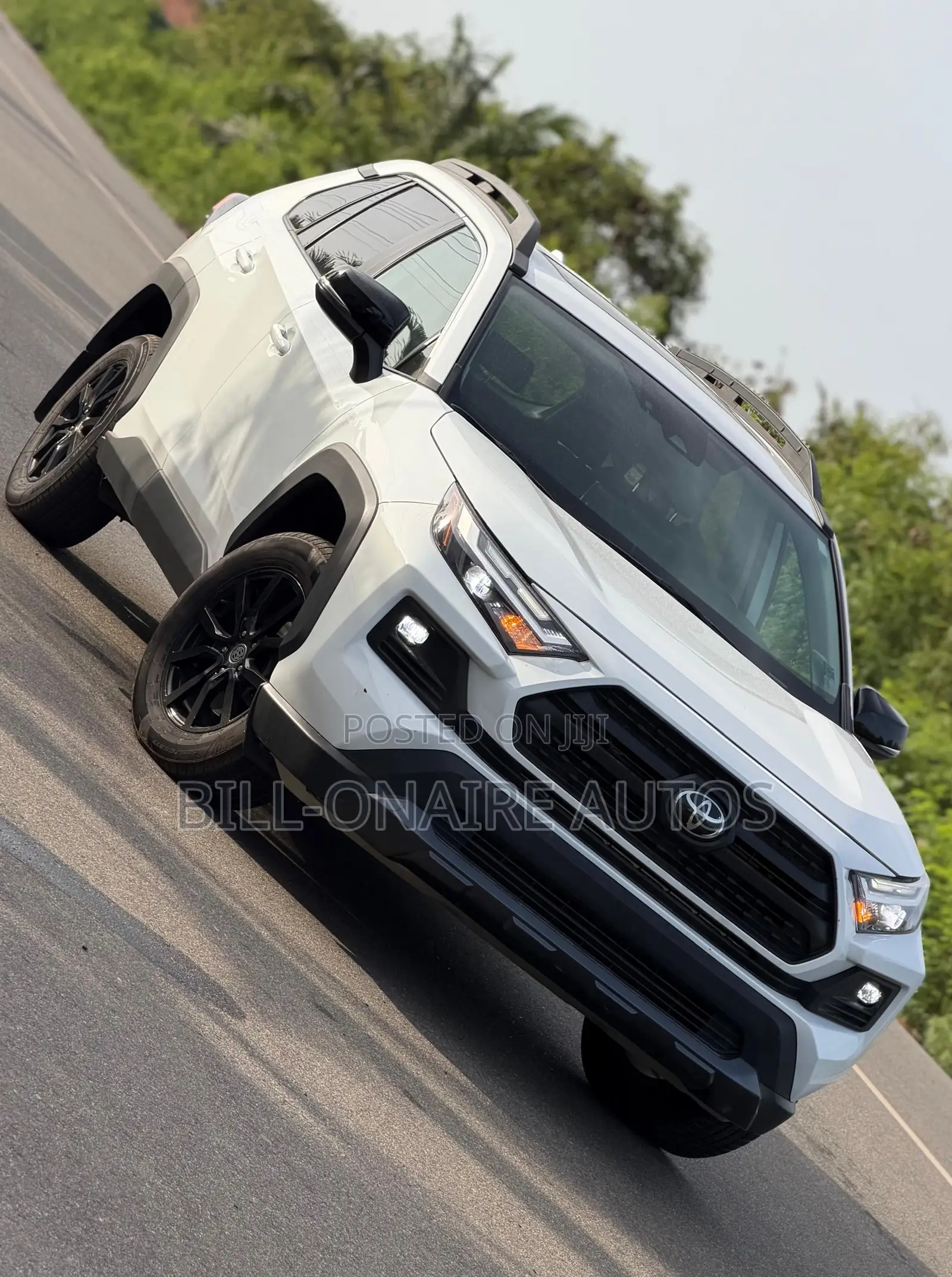 Toyota RAV4 TRD Off Road 2022 White