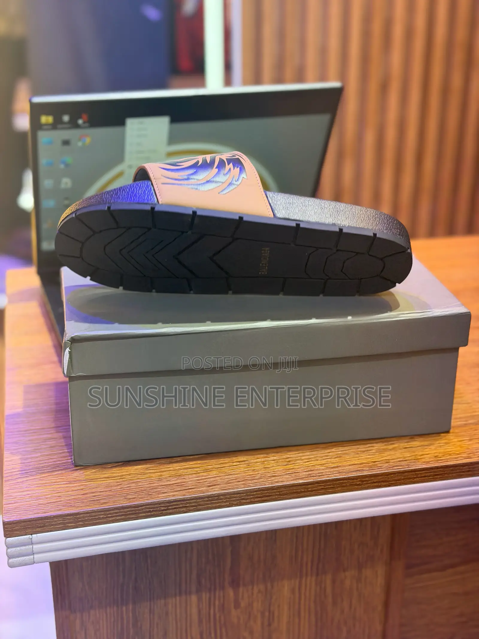 Balenciaga Slippers