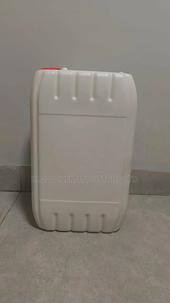 Bulk Sale of White 20 L Jar at 14 Cedis