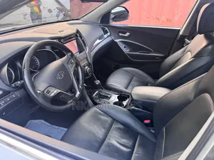 Hyundai Santa Fe 2016 Silver