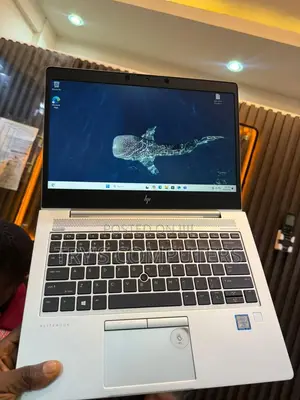 Laptop HP EliteBook 830 G6 16GB Intel Core i5 SSD 512GB