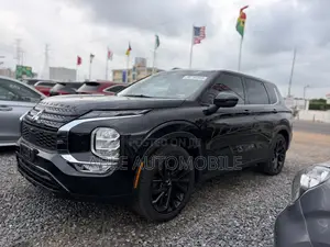 Mitsubishi Outlander SE Black Edition 2023 Black