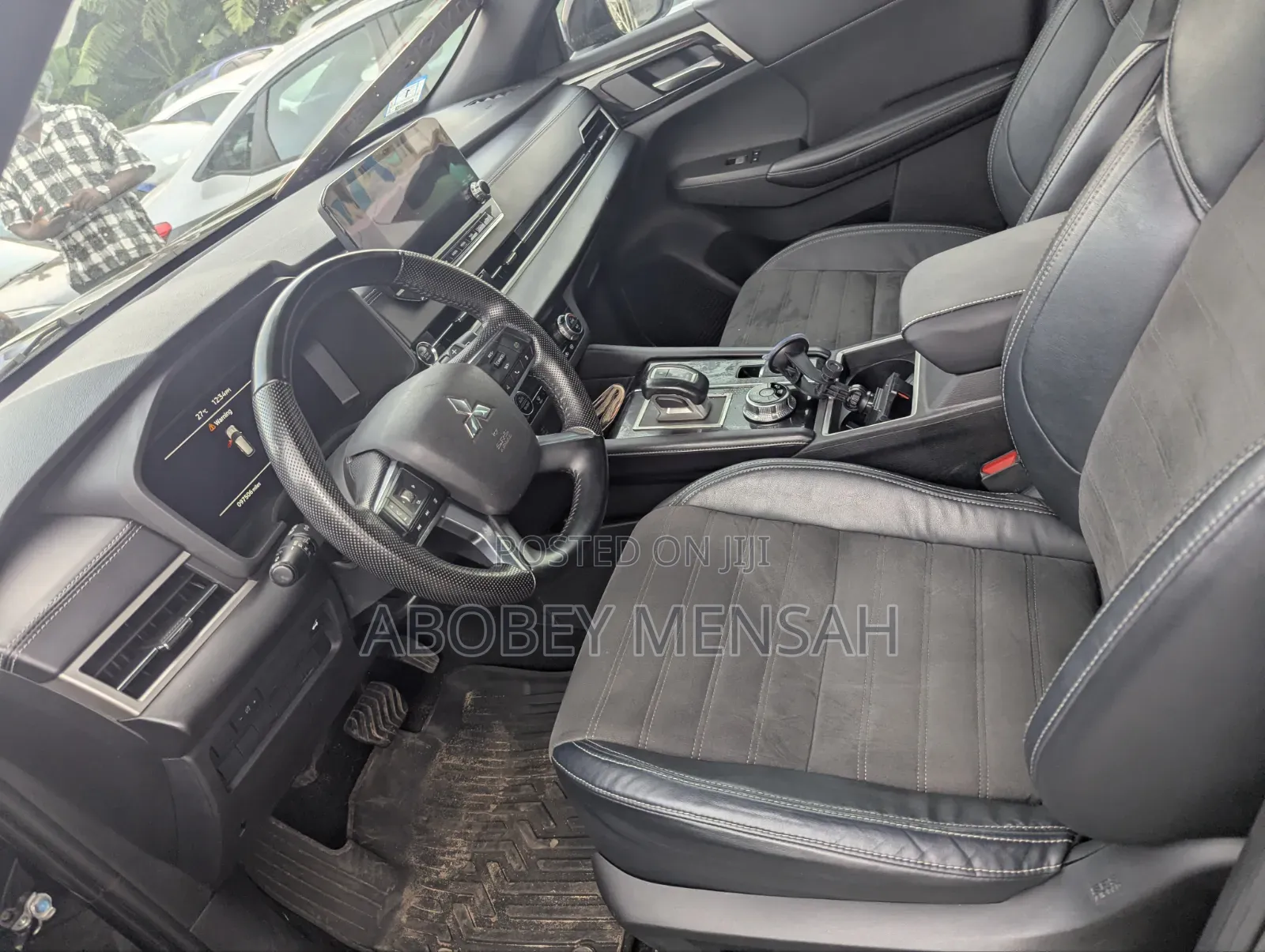 Mitsubishi Outlander 2023 Black