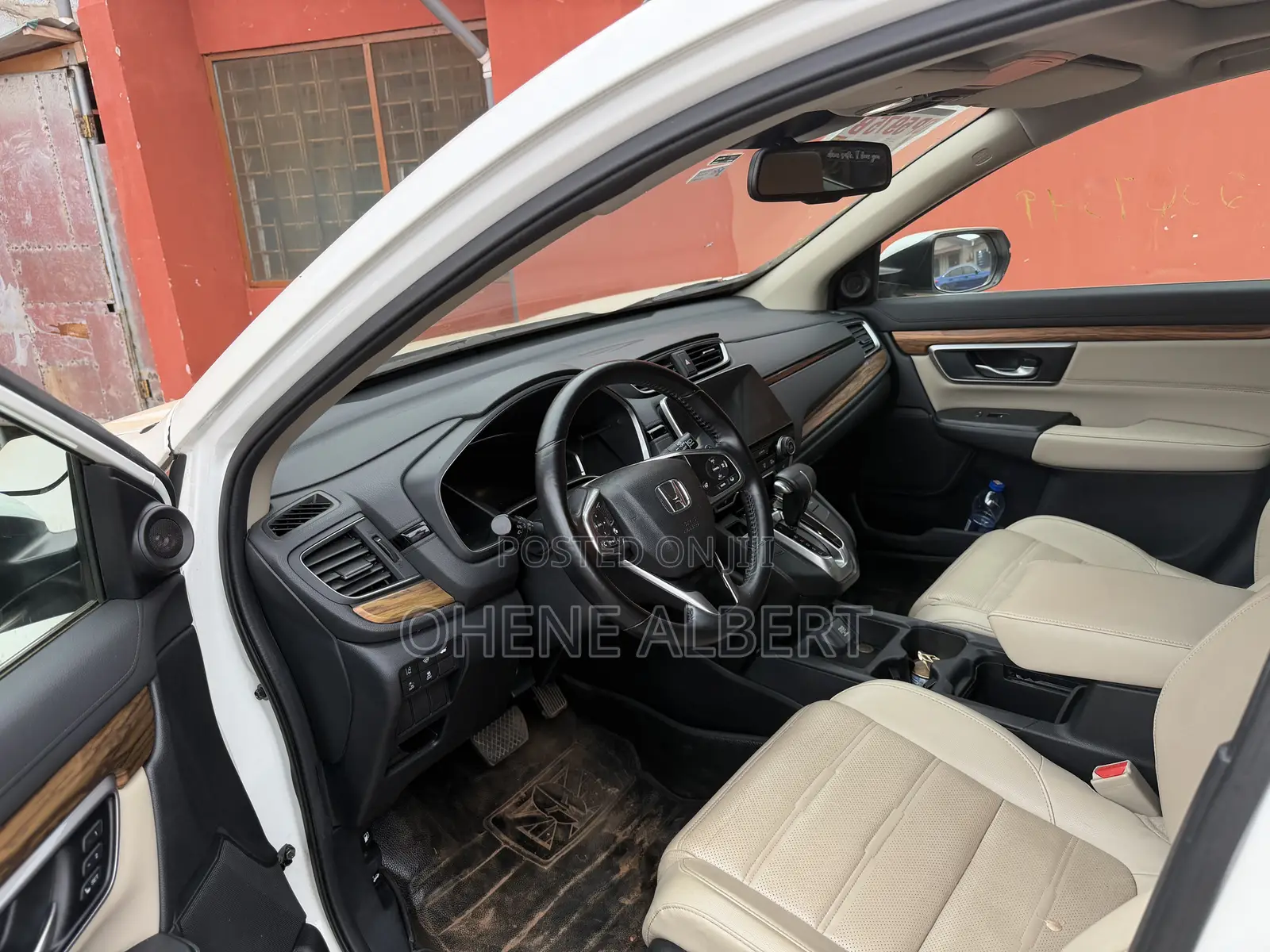 Honda CR-V Touring AWD 2018 White