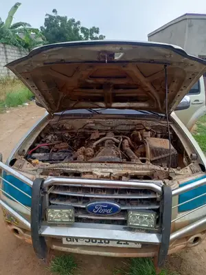 Ford Everest 2008 Silver Diesel Engine for Sale