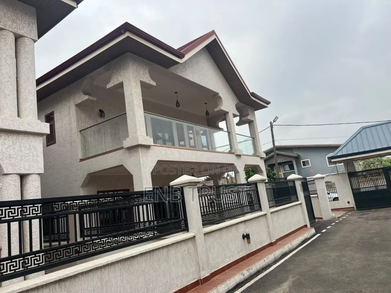 4bdrm Duplex in Adjriganor, Ability for rent
