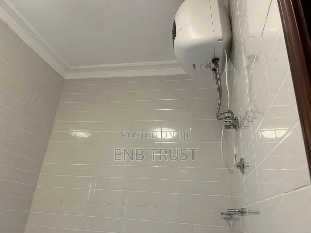 4bdrm Duplex in Adjriganor, Ability for rent
