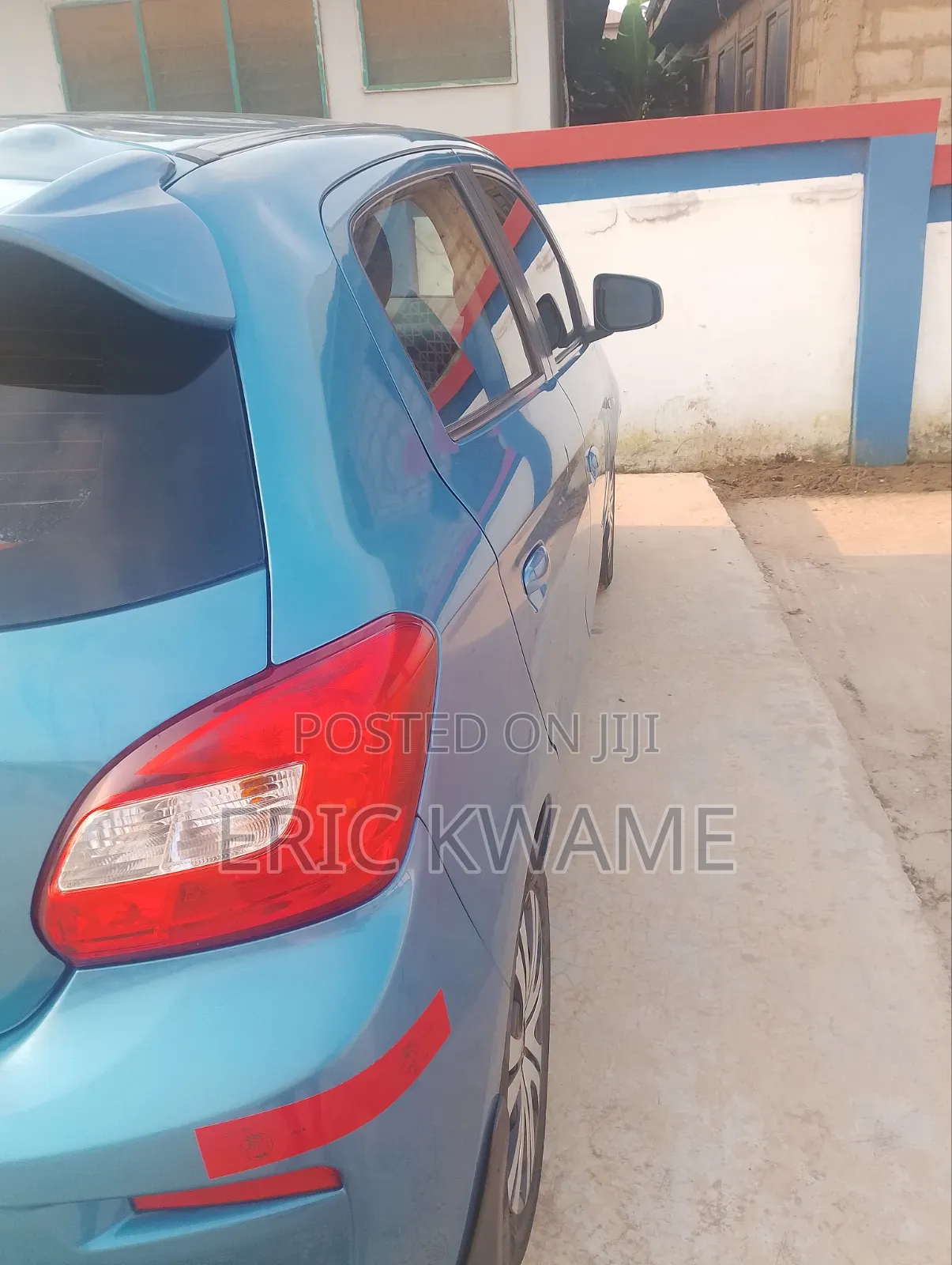 Mitsubishi Mirage 2020 Blue