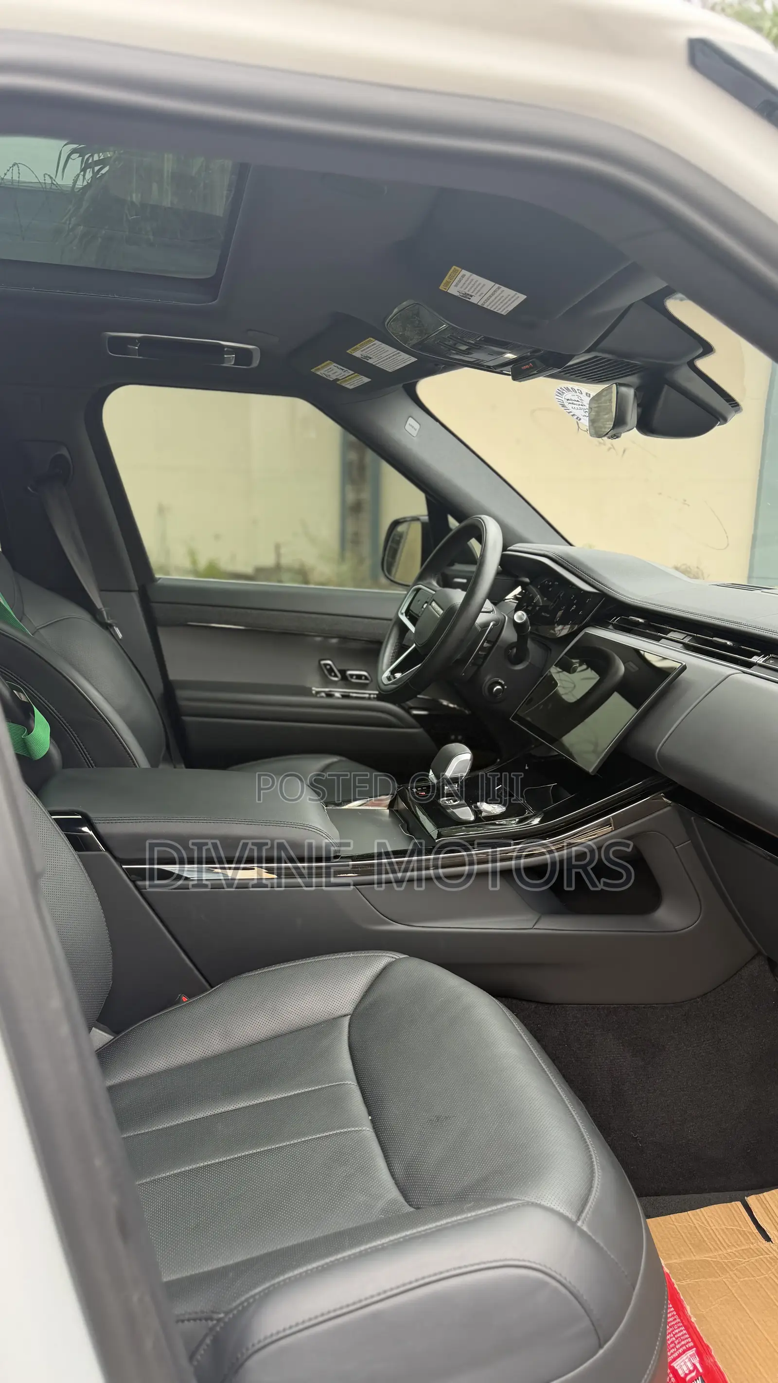 Land Rover Range Rover Sport 2025 White