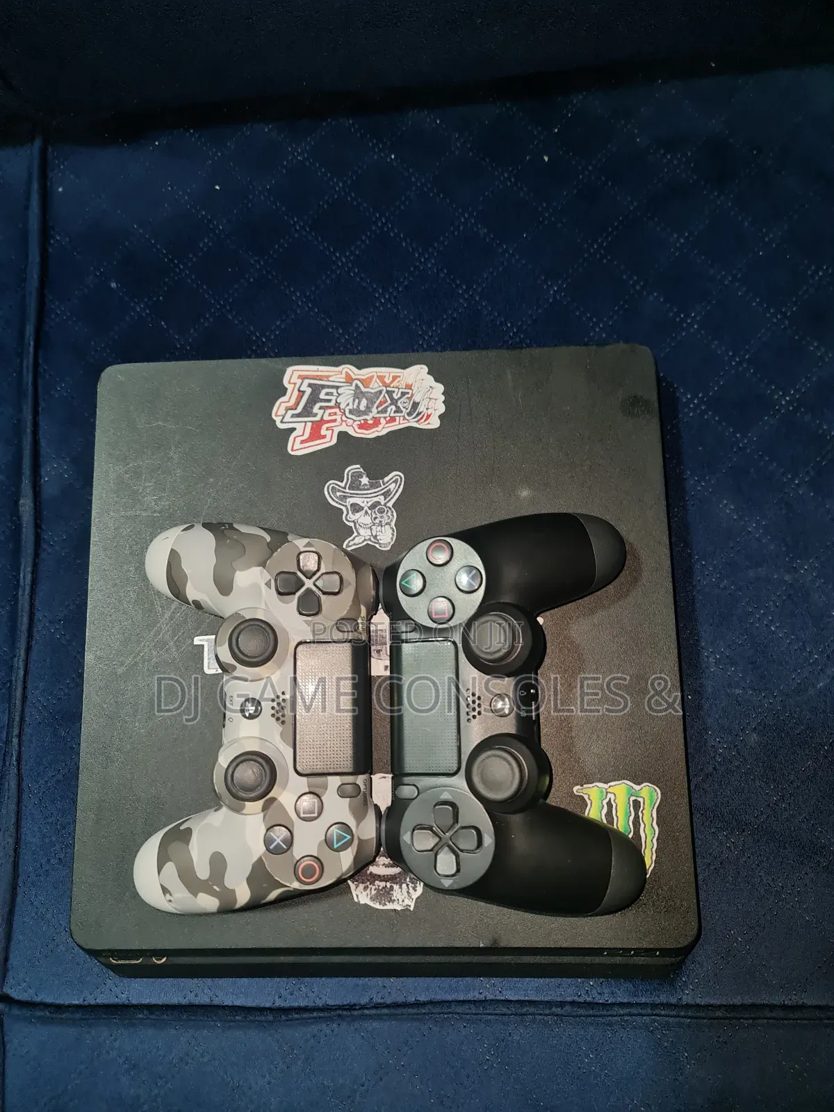 Sony PS4 Slim