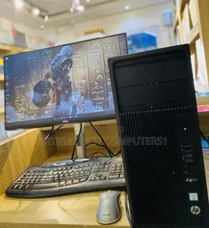 Desktop Computer HP Z240 8GB Intel Core i7 HDD 750GB