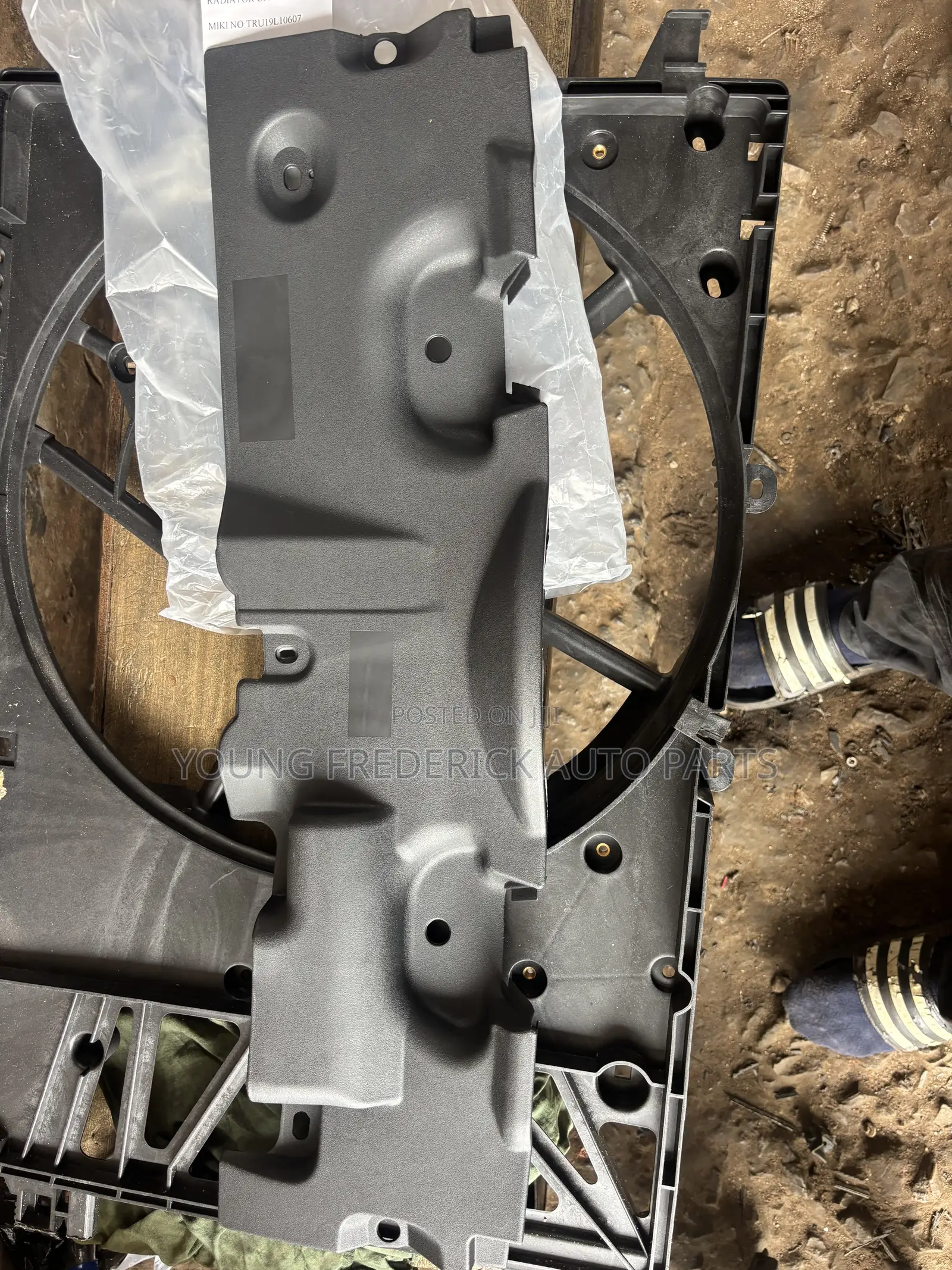2019 2020 2021 Radiator Panel/Top Cover