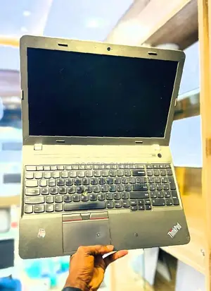 Laptop Lenovo A8 8GB AMD A8 HDD 500GB