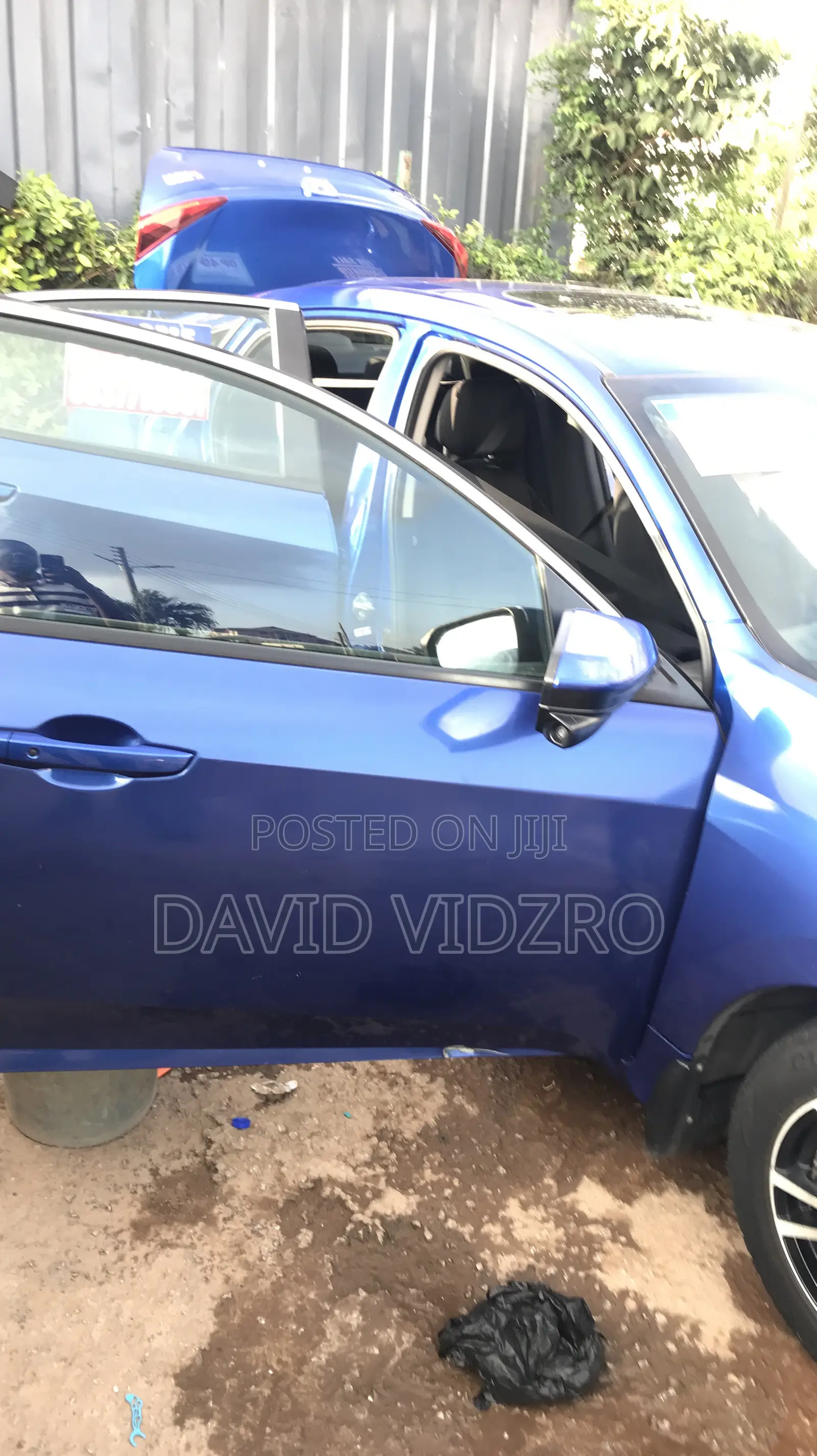 Honda Civic Touring 2dr Coupe (1.5L 4cyl) 2016 Blue