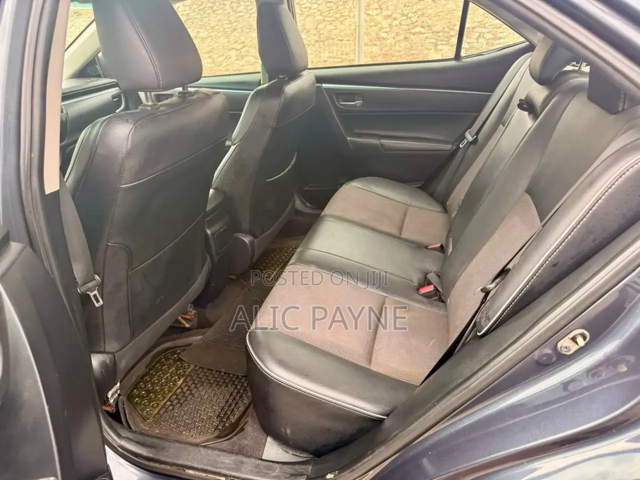 Toyota Corolla 2016 Gray