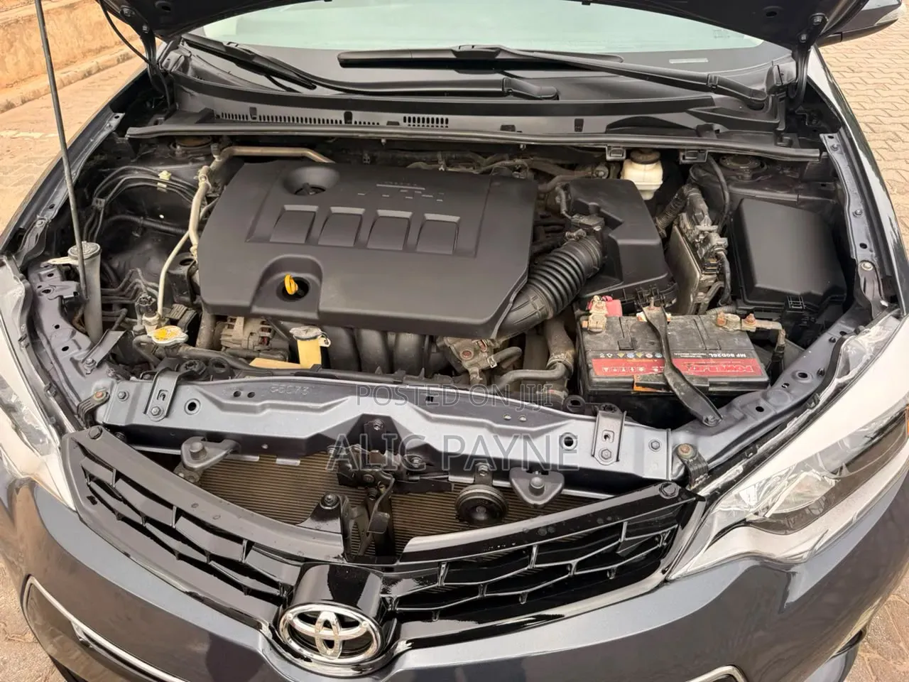 Toyota Corolla 2016 Gray