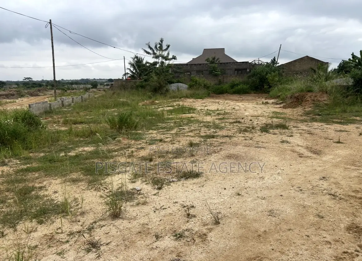 Half Plot for Sale.