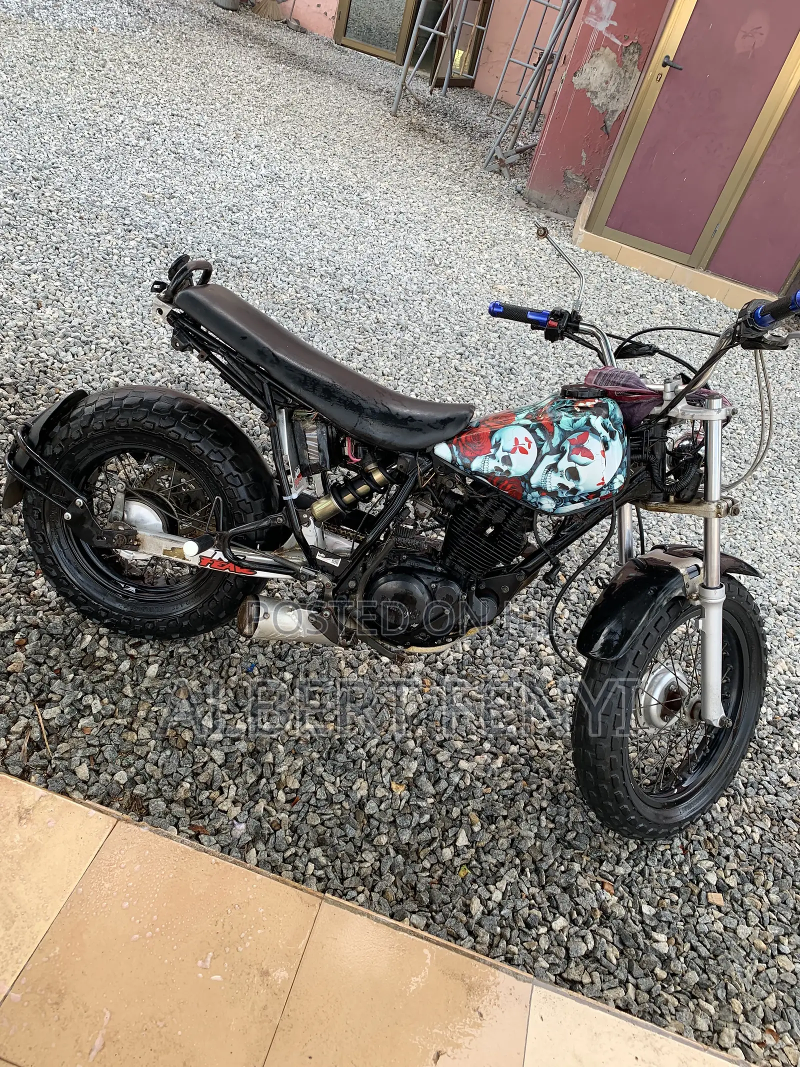 Yamaha 2020 Black
